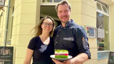 Ein Jahr Café Chaplin in Parchim: Vom Quereinsteiger zum Torten-Künstler