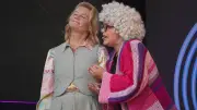 Annette Frier sorgt für Lachtränen bei den Burgfestspielen Plau