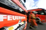 Frau bei Wohnungsbrand in Teterow verletzt – Haus evakuiert