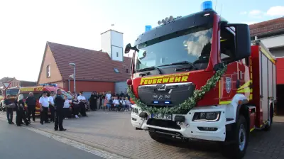 3000-Liter-Tanker kehrt unversehrt zur feierlichen Weihe zurück