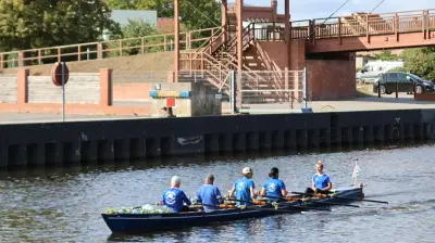 Anklamer Ruderklub tauft neues Boot „Lilienthal“ auf der Peene