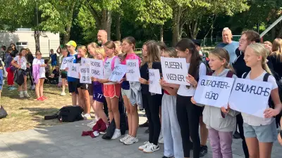Demminer Schüler laufen 466 Kilometer für Europas Straßentiere