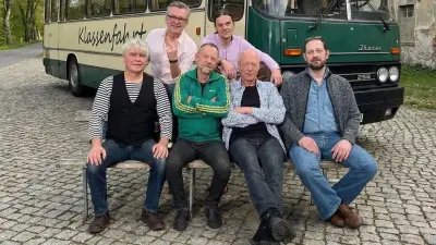 Finissage mit Überraschung: Nach „Malte 60“ rockt „Klassenfahrt“ den Bahnsteig