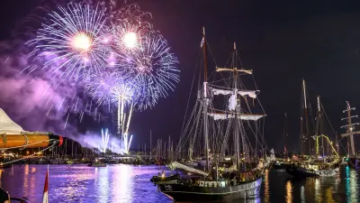 Hanse Sail: Mobilfunknetz könnte beim Feuerwerk ausfallen