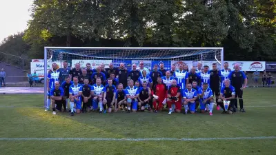 Keine Chance gegen Hansa Rostock, aber 1000 Fans feiern Roggendorfer Auftritt