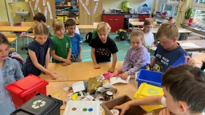 Müll-ABC: Neues Umweltbildungsangebot für Grundschulen im Kreis