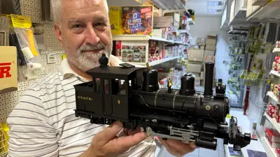 Nach 28 Jahren: Rostocker Modellbahnladen Schaft schließt für immer