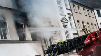 Nach Explosion in Schwerin: Technischer Defekt ausgeschlossen, Fragen bleiben
