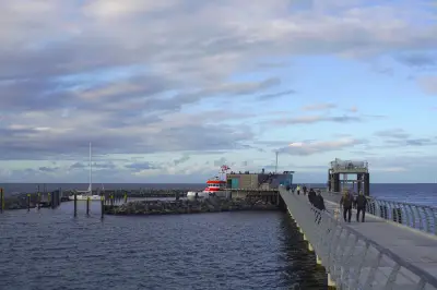 Prerow: Positive Bilanz für Seebrücke und Inselhafen