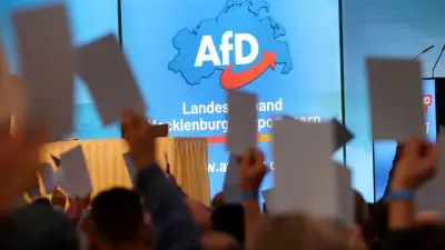 Prozess nach AfD-Bühnensturm: 27-Jähriger schweigt vor Gericht