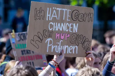 Schüler in MV fordern kostenfreies Deutschland-Ticket