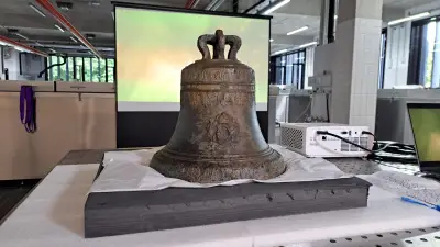 Schweden-Wracks vor Rügen: Glocke und Kanone geborgen