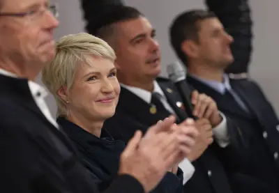 Schwesig: Zu viel Gegeneinander im Land bei Feuerwehrhaus-Einweihung