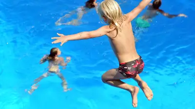 Streit um Schwimmbad in Ueckermünde: Auflagen sorgen für Ärger