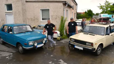 Tagesausflug mit Trabant und Co.: Ostblock-Klassiker steuern Raketenmuseum an
