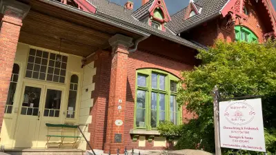Villa in Bützow wird versteigert: Besitzer ziehen nach Frankreich