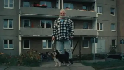 „Wendekind“-Video: Marteria, Finch & Silbermond feiern Neubrandenburg
