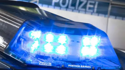 Wohnhausbrand in Schweriner Feldstadt: Großeinsatz von Feuerwehr und Polizei