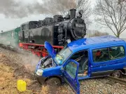 Autofahrerin auf Rügen vom „Rasenden Roland“ erfasst