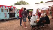 Eisbus „Gabi“ bringt Menschen in MV ins Gespräch