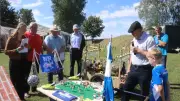 Hansa-Schubkarre eines Achtjährigen gewinnt beim Sommerfest in Glasow