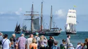 Hanse Sail 2026: Spektakuläre Bilder vom Traditionssegeltreffen