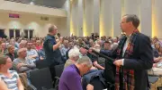 Heimatdebatte in Neubrandenburg: Bacharevič und Sookee zu Gast