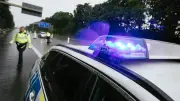 Leichtverletzter nach Unfall bei Tessin mit 150 km/h im Regen