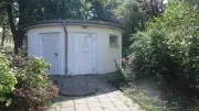 Nach Vandalismus: Klohäuschen am Barlachplatz bleibt zu