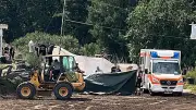 Schwerer Unfall: Frau (27) muss aus Stockcar geschnitten werden