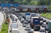 Stau im Norden: Reiserückkehrer sorgen für Behinderungen auf Autobahnen
