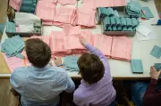 Tausende Wahlhelfer am 20. September in MV im Einsatz