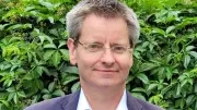 True Crime in Boizenburg: Autor Bert Lingnau liest auf der Minna