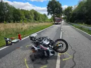 Unfall in Rosenow: Zwei Motorradfahrer stoßen beim Überholen zusammen