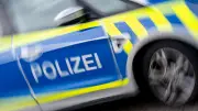 Verfolgungsjagd auf A24: Volvo-Fahrer flüchtet nach Parchim – Polizisten verletzt