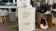 Wortbox zieht zum Schulcampus und sammelt Gedanken der Jugend