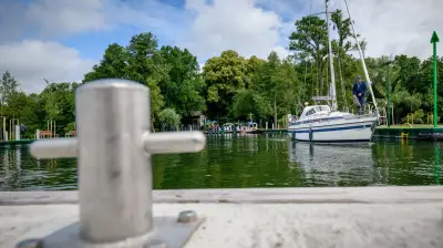 Hafen Kaninchenwerder: Streit um Verpachtung und öffentliche Hand