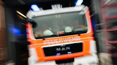 Kirch Mulsow: Scheunenbrand greift auf Wohnhaus über