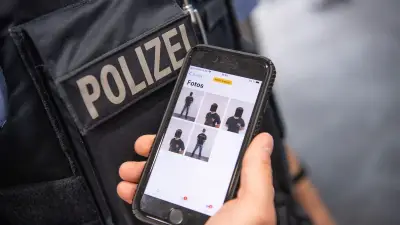 Polizei-Handys in MV: Auslieferung startet bald in Pilotphase