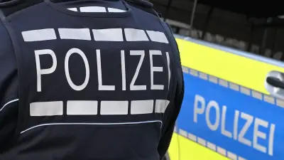Schwerer Unfall in Dömitz: Radfahrer (14) mit Pkw kollidiert