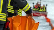 100 Liter Diesel in der Warnow: Ölfilm nach Bunkern im Fischereihafen