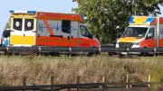Drei Autos kollidieren auf B111 bei Wolgast: Vollsperrung aufgehoben