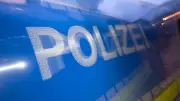 Polizei öffnet Tür: Betrunkener Autofahrer in Alt Zachun gestellt