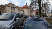 Prozess in Schwerin: Baufirmen-Chef wegen Veruntreuung vor Gericht