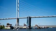 Rügenbrücke gesperrt: Autofahrer müssen im September umplanen