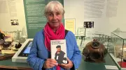 Warnemünde: Lehrerin erinnert sich an DDR-Entertainer Horst Köbbert