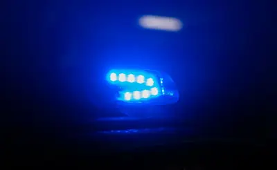 Überholunfall bei Neustrelitz: 23-Jähriger schwer verletzt