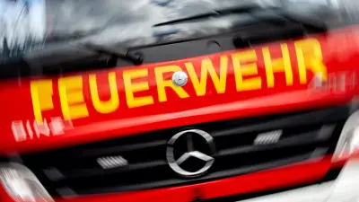 Feuer in Dargun: VW Polo brennt nachts – Polizei ermittelt