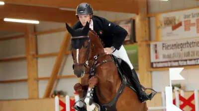 Herbst-Events in Hohen Wieschendorf: Reitsport trotzt dem Wetter