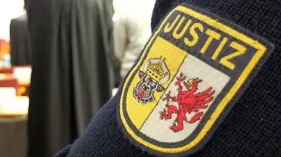 Rot-Rot-Grün will Personal kürzen: Protest aus Polizei, Justiz und Schulen